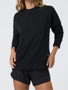 Vuori Women’s - Sedona Weekender Crew Sweatshirt - Black - Size Small